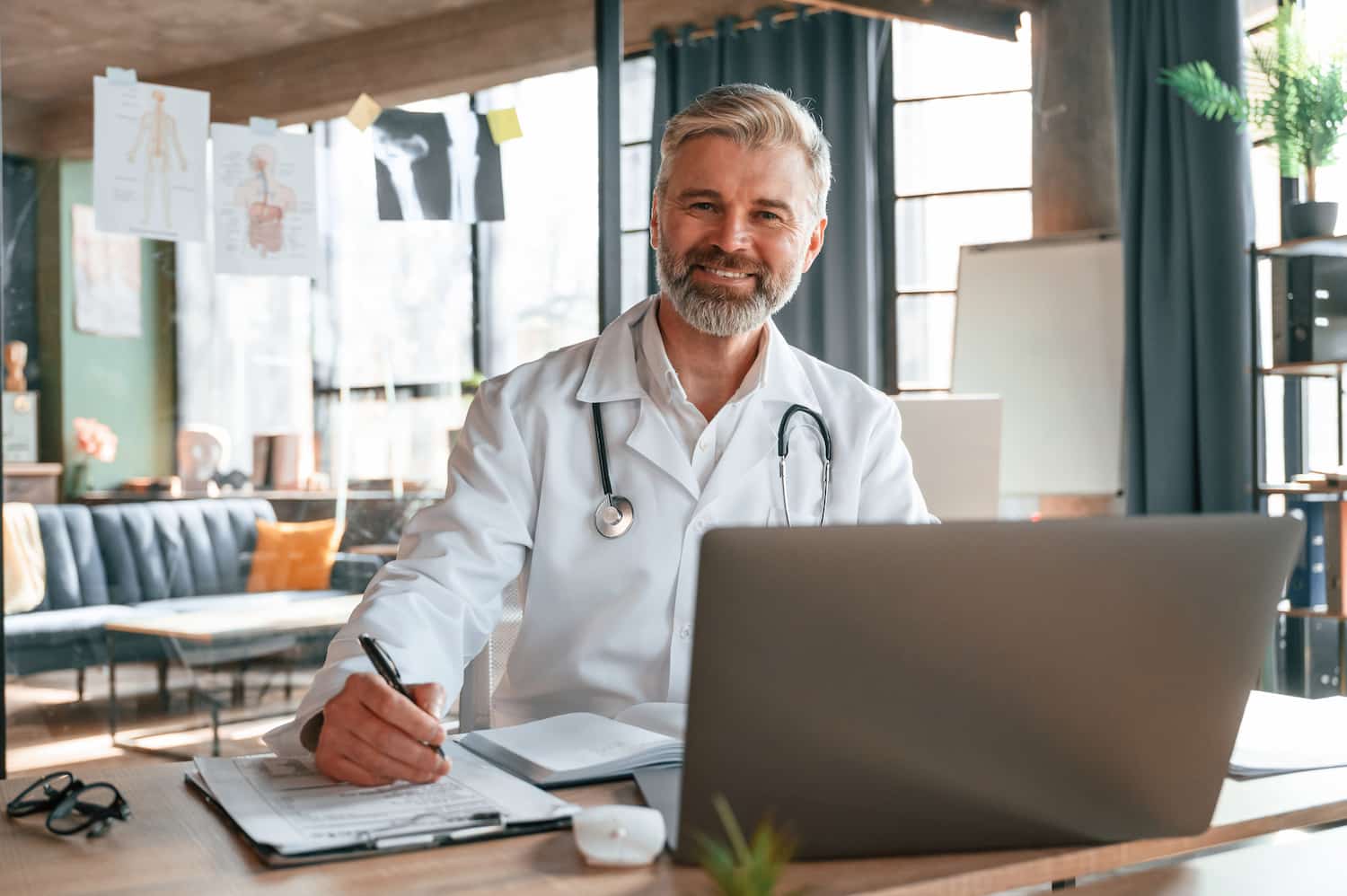 Planejamento Financeiro Para Médicos Autônomos - ContReal